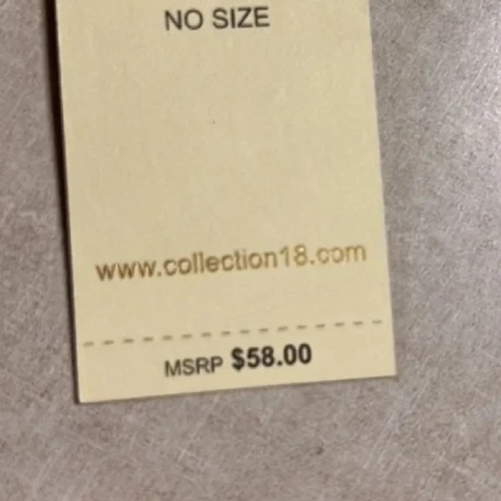Red collection18 purse new with tag - Picture 7 of 7